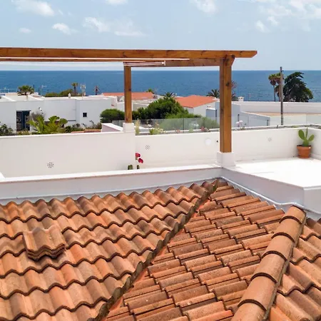 Apartment Rafael By Bookmenorcavillas *