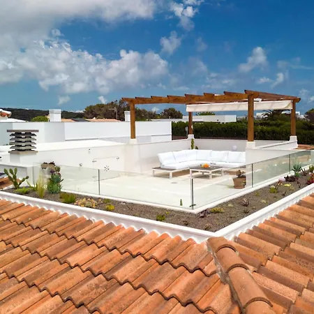 Apartment Rafael By Bookmenorcavillas *