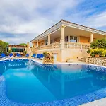 Appartement Rafael By Bookmenorcavillas