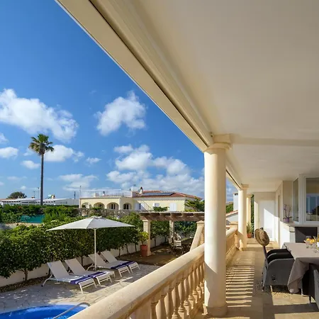 Apartman Rafael By Bookmenorcavillas *