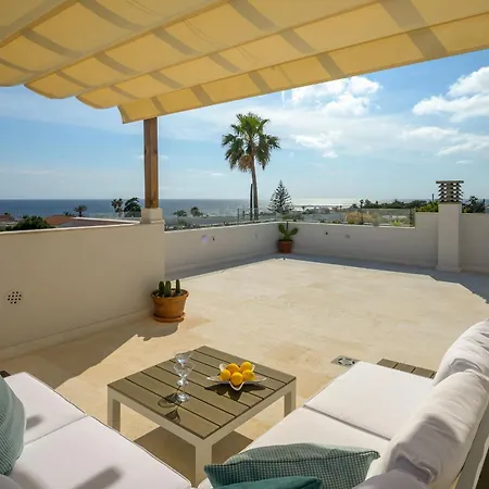 Rafael By Bookmenorcavillas *