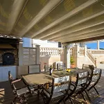 Rafael By Bookmenorcavillas Apartman *